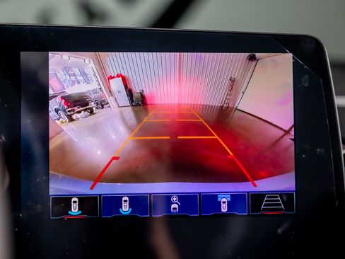 Used 2025 Chevrolet Corvette Z06 image 8