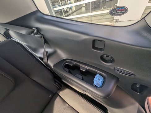 Used 2024 Subaru Ascent Premium w/ Convenience Package image 37