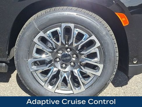 Used 2023 GMC Yukon Denali Ultimate AWD/4WD image 31
