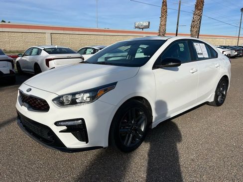 Used 2021 Kia Forte GT-Line w/ GT-Line Premium Package image 3