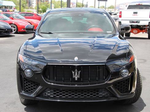 Used 2019 Maserati Levante GranSport AWD/4WD image 3