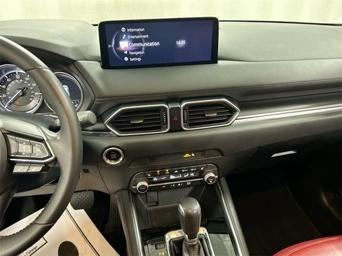 Certified 2023 MAZDA CX-5 Carbon Edition image 18