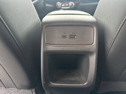 Used 2024 Chevrolet Trax ACTIV FWD image 16