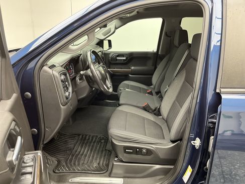 Used 2021 Chevrolet Silverado 1500 LT w/ Bed Protection Package AWD/4WD image 3