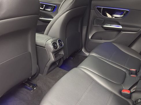 New 2026 Mercedes-Benz GLC 300 4MATIC image 29