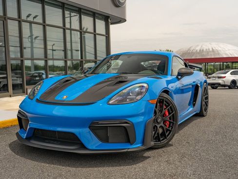 Used 2024 Porsche 718 Cayman GT4 RS w/ Weissach Package RWD image 2