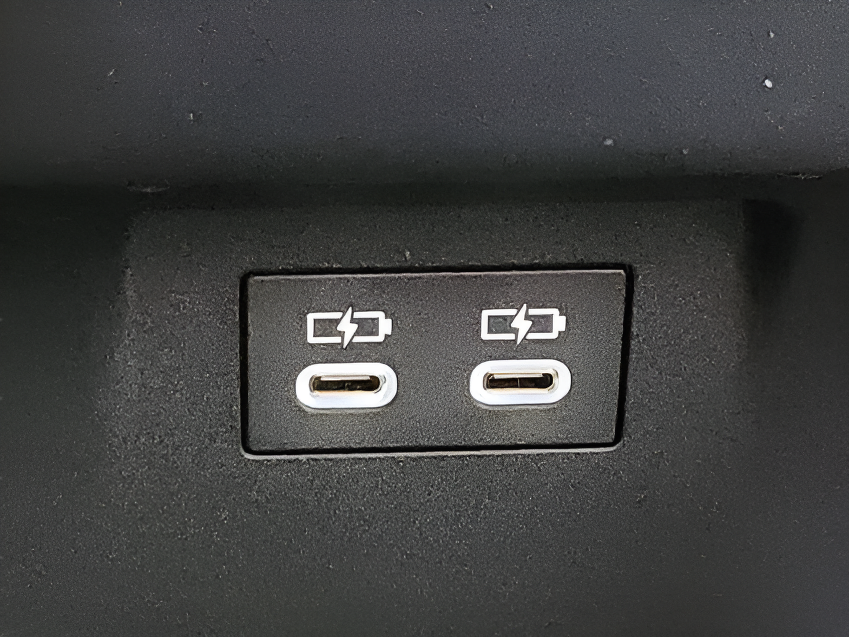 New 2026 Toyota Prius Limited FWD image 12