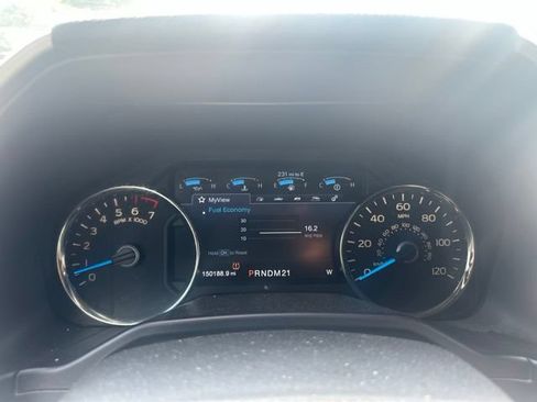Used 2015 Ford F150 Lariat AWD/4WD image 11