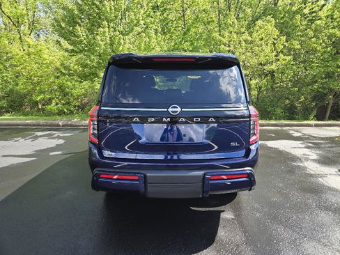 Used 2025 Nissan Armada SL w/ Captain's Chari Seat Package AWD/4WD image 8