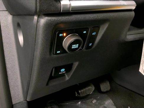 New 2026 Ford Expedition Max Platinum w/ Stealth Appearance Package AWD/4WD image 18