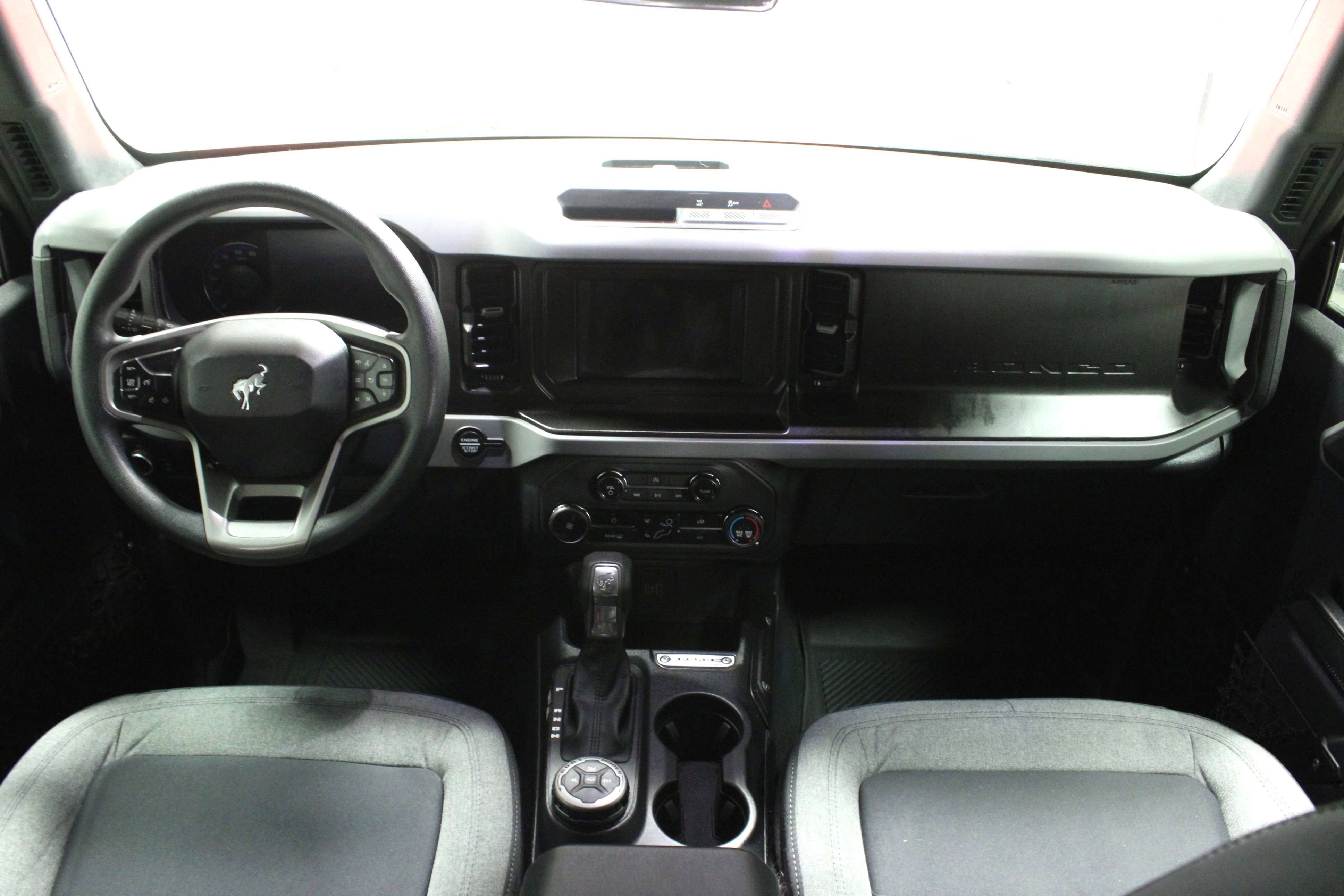 Used 2023 Ford Bronco 4-Door AWD/4WD image 19