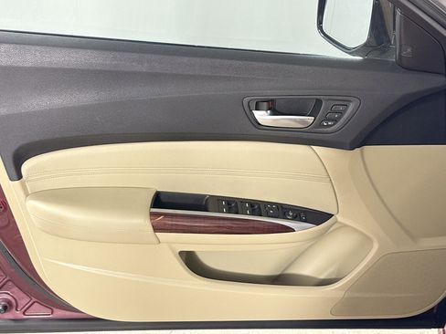Used 2016 Acura TLX w/ Technology Package image 21