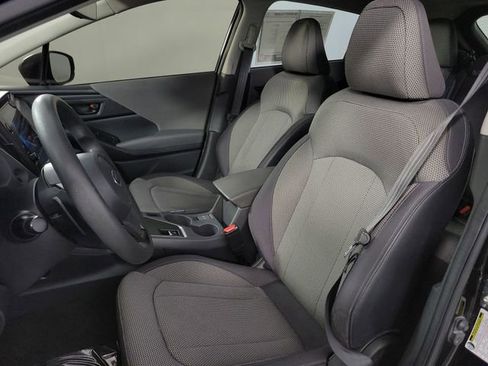 Used 2024 Subaru Crosstrek 2.0i Premium image 15