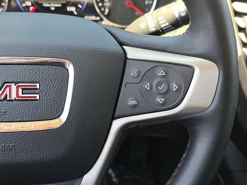 Used 2023 GMC Acadia Denali w/ Denali Ultimate Package AWD/4WD image 25