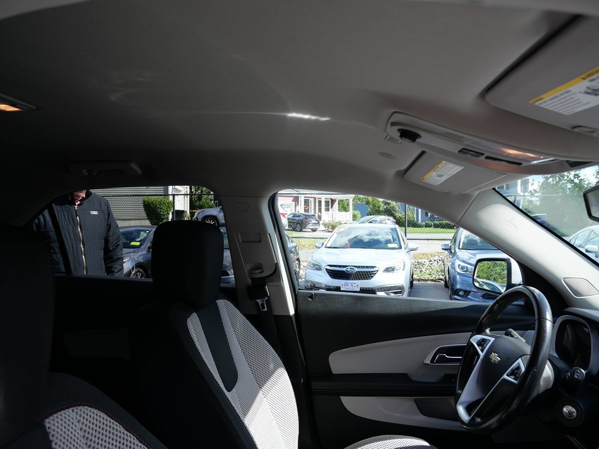Used 2017 Chevrolet Equinox LT w/ Convenience Package AWD/4WD image 27