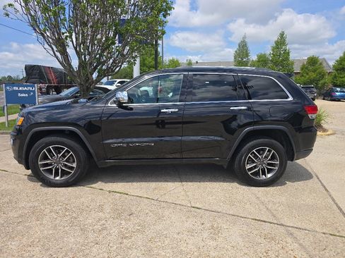 Used 2020 Jeep Grand Cherokee Limited AWD/4WD image 9