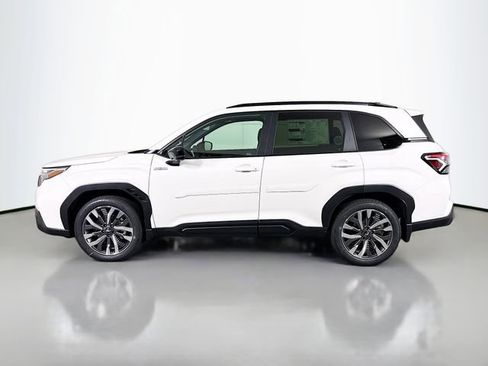 New 2026 Subaru Forester Touring AWD/4WD image 4