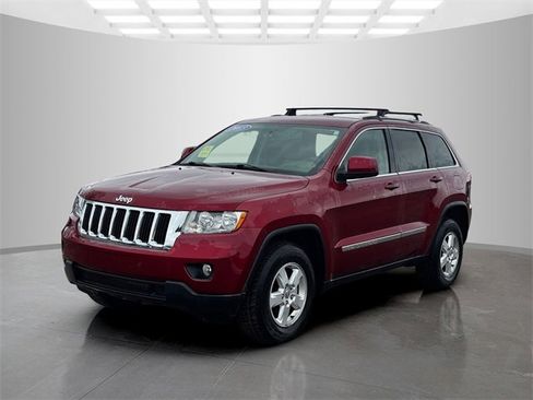 Used 2013 Jeep Grand Cherokee Laredo w/ Laredo E Group image 3