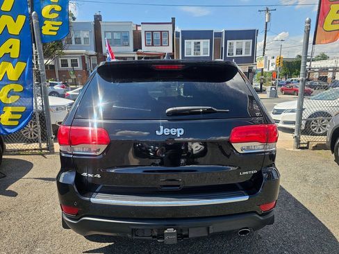 Used 2017 Jeep Grand Cherokee Limited w/ Luxury Group II AWD/4WD image 5