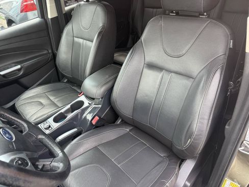 Used 2013 Ford Escape Titanium w/ Parking Technology Pkg FWD image 6