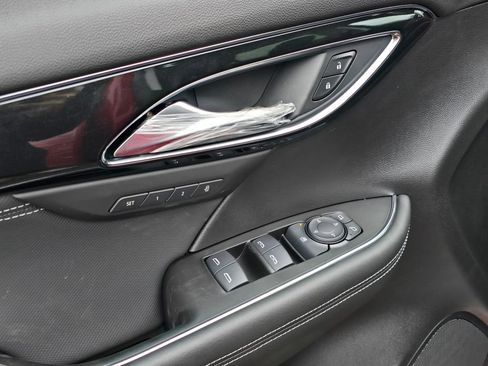 New 2026 Buick Envision Preferred AWD/4WD image 14