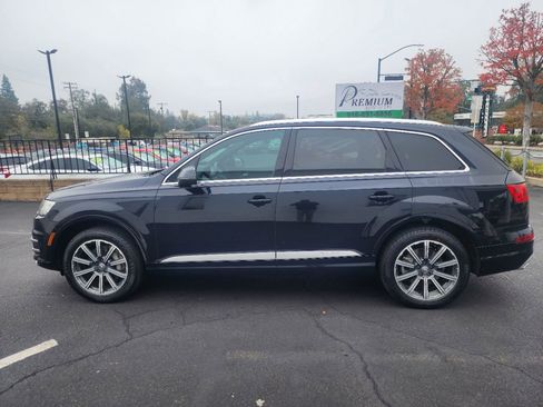 Used 2017 Audi Q7 3.0T Premium Plus image 2