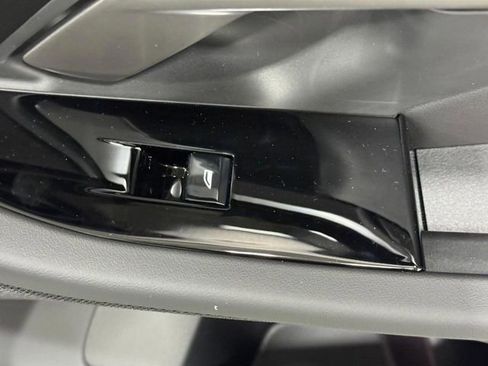 New 2026 BMW 530i xDrive w/ Premium Package AWD/4WD image 22