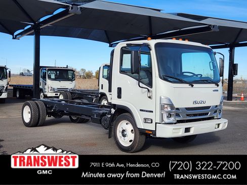 New 2025 Isuzu NPR image 1