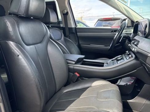 Used 2022 Hyundai Palisade SEL w/ Premium Package AWD/4WD image 17