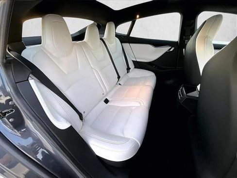 Used 2018 Tesla Model S P100D image 29