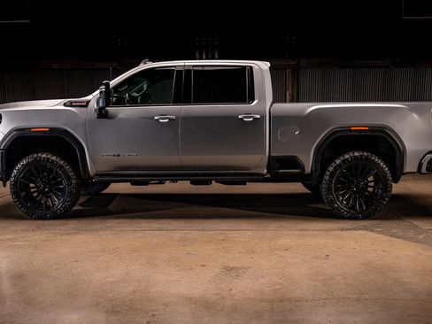 Used 2026 GMC Sierra 3500 AT4 w/ AT4 Premium Plus Package AWD/4WD image 6
