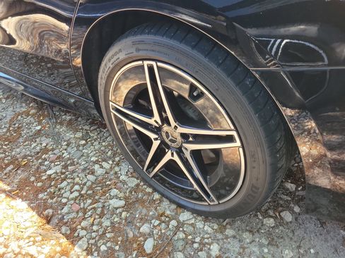 Used 2024 Mercedes-Benz C 300 4MATIC Sedan image 5