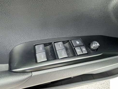 Used 2026 Toyota Camry SE w/ Multimedia Upgrade Package FWD image 15