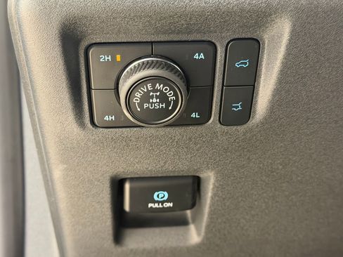 New 2026 Ford Expedition Tremor image 18