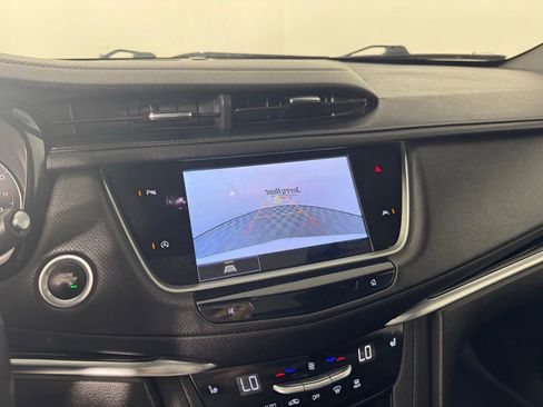 Used 2024 Cadillac XT6 Luxury w/ LPO, Floor Liner Package AWD/4WD image 26