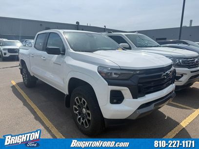 Used 2023 Chevrolet Colorado Z71 w/ Z71 Convenience Package 2