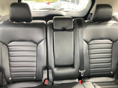 Certified 2023 Ford Edge SEL w/ Convenience Package image 11