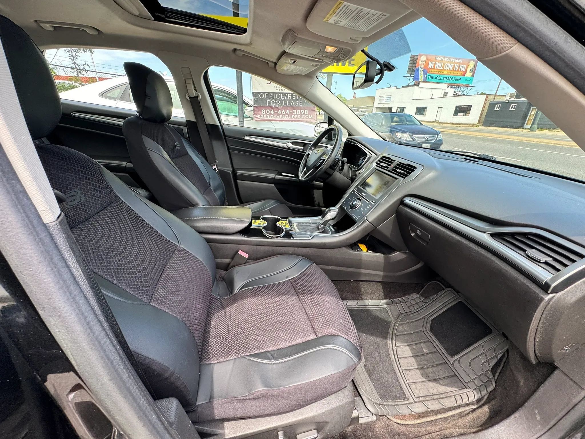 Used 2014 Ford Fusion Titanium FWD image 20