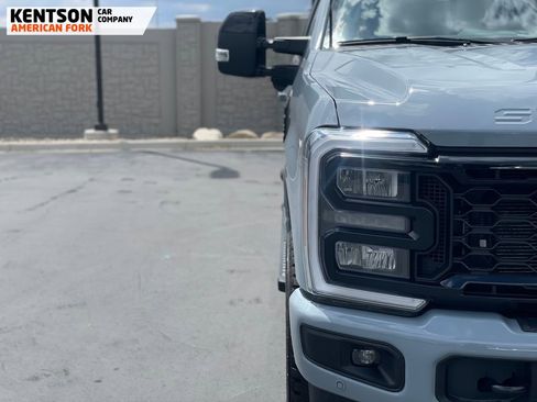 Used 2026 Ford F350 Lariat w/ Black Appearance Package AWD/4WD image 12