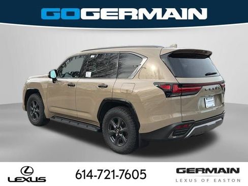 New 2026 Lexus LX 700h Overtrail image 10