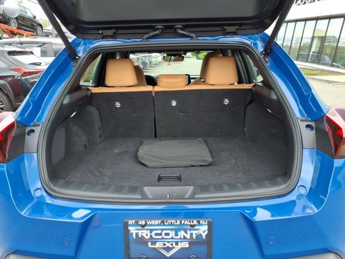 Used 2025 Lexus UX 300h AWD w/ Accessory Package (Z1) image 16