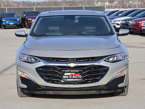Used 2016 Chevrolet Malibu Premier w/ Driver Confidence Package II image 5