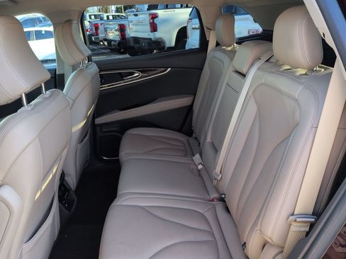 Certified 2021 Lincoln Nautilus Reserve AWD/4WD image 14