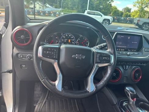 Used 2021 Chevrolet Blazer RS w/ Enhanced Convenience Package image 20