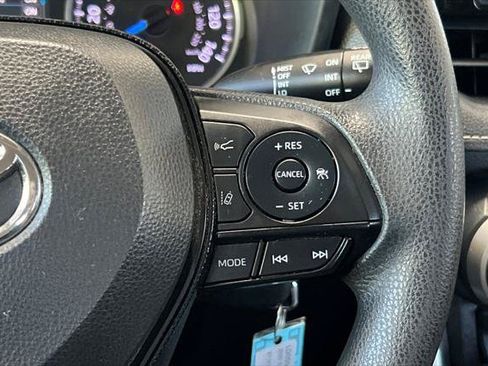 Certified 2020 Toyota RAV4 LE w/ Carpet Mat Package AWD/4WD image 26