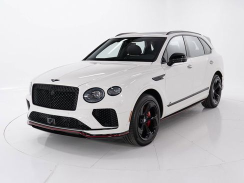 Certified 2025 Bentley Bentayga S Black Edition image 1