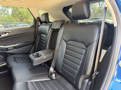Used 2024 Ford Edge SEL AWD/4WD image 17