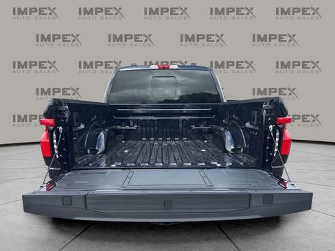 Used 2023 Ford F150 Lightning Lariat image 28