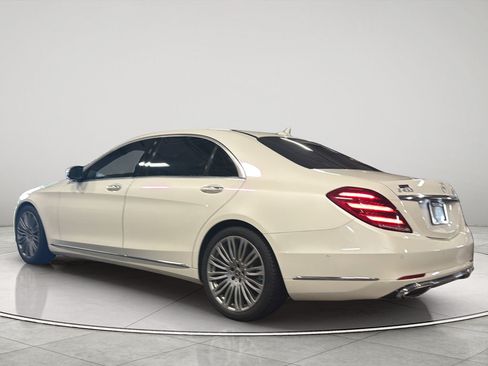 Used 2019 Mercedes-Benz S 450 Sedan image 3