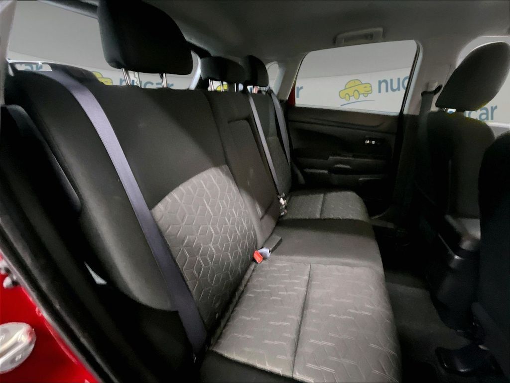 Used 2024 Mitsubishi Outlander Sport ES AWD/4WD image 16